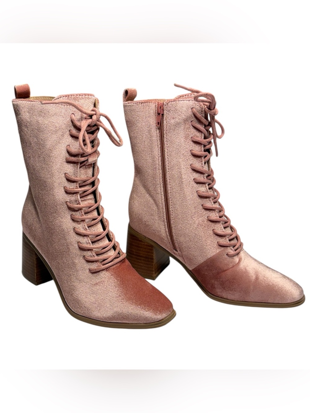 NWT Crown & Ivy Blush Velvet Pink Sanna Lace up Victorian Style Boots Size 6 1/2